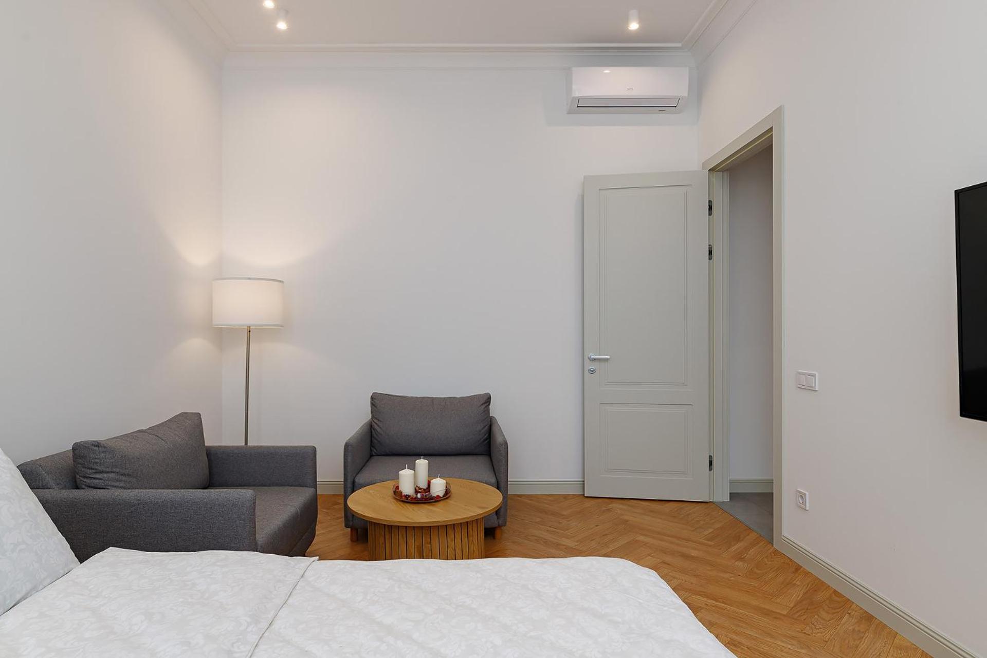 2К Квартира Forum Вулиця Куліша Lviv Ngoại thất bức ảnh